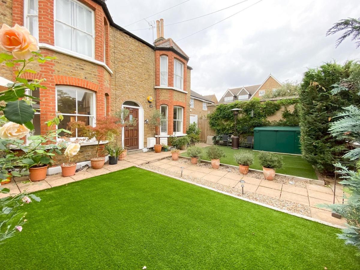 Pass The Keys Garden Apartment In Stockwell London Exterior foto
