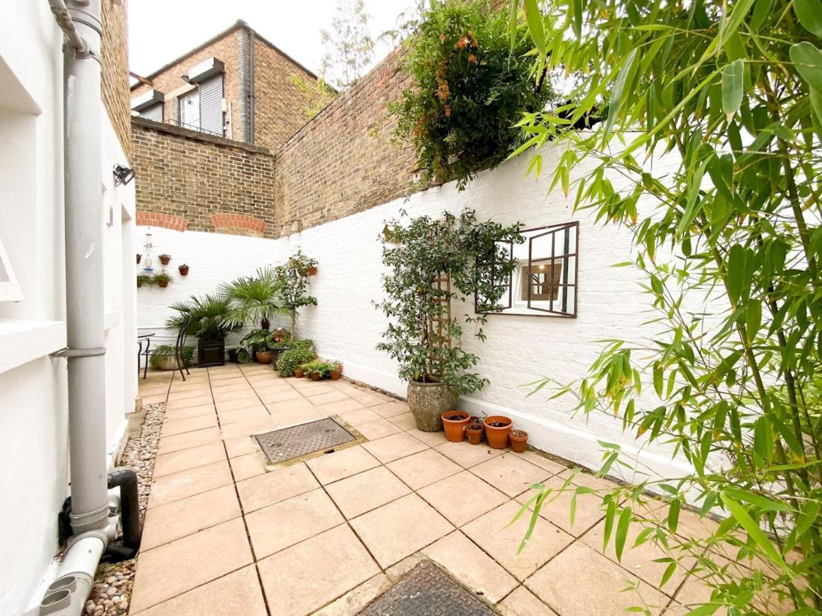Pass The Keys Garden Apartment In Stockwell London Exterior foto